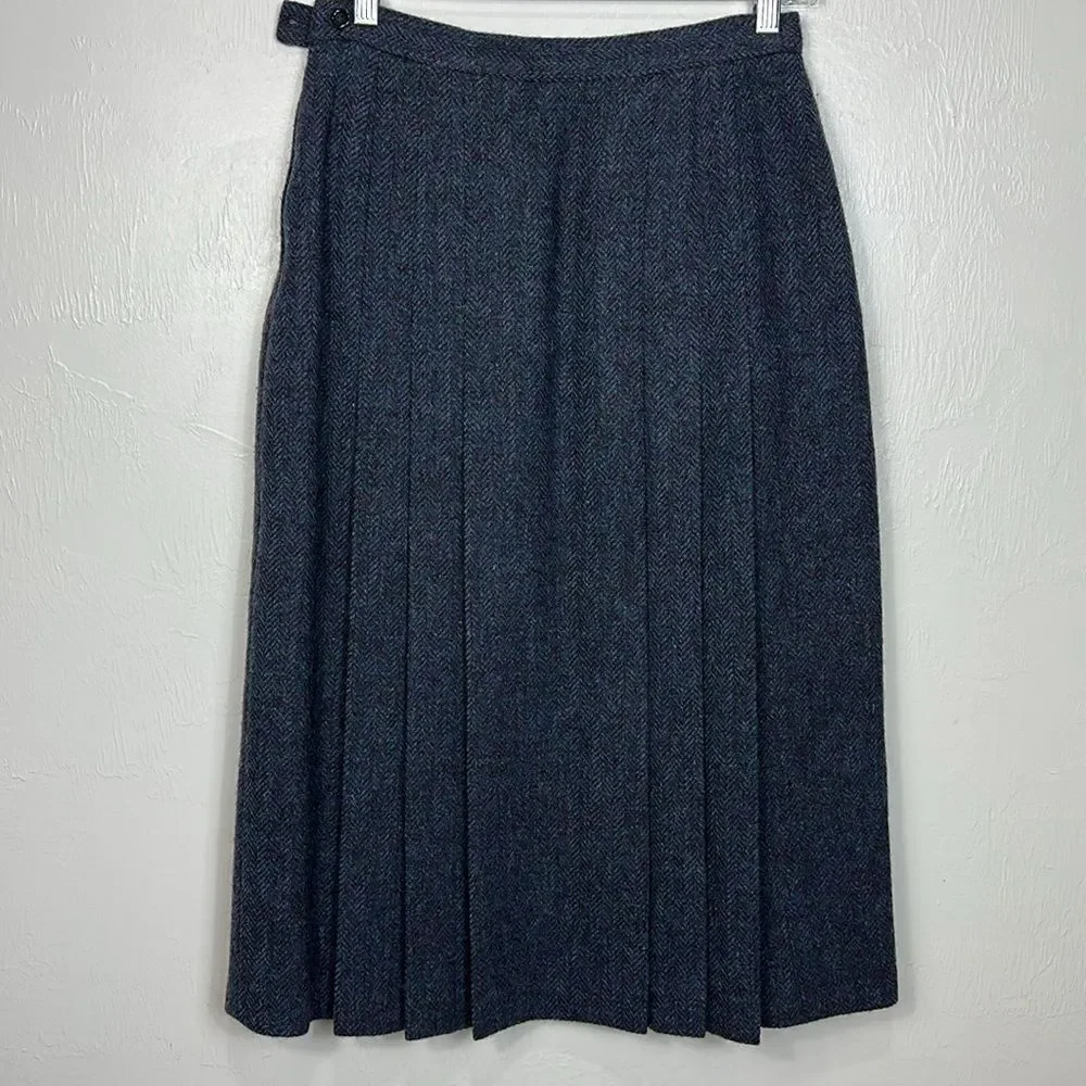 Brian Tucker Vintage Pure New Wool Midi Length Pleated Skirt Size 10